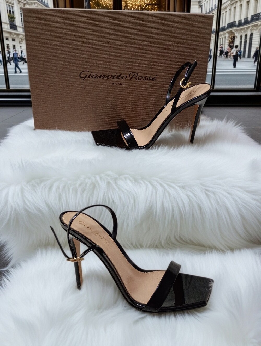 New Gianvito Rossi Ribbon Stiletto Vernice Black Patent Leather Slingback Sandal